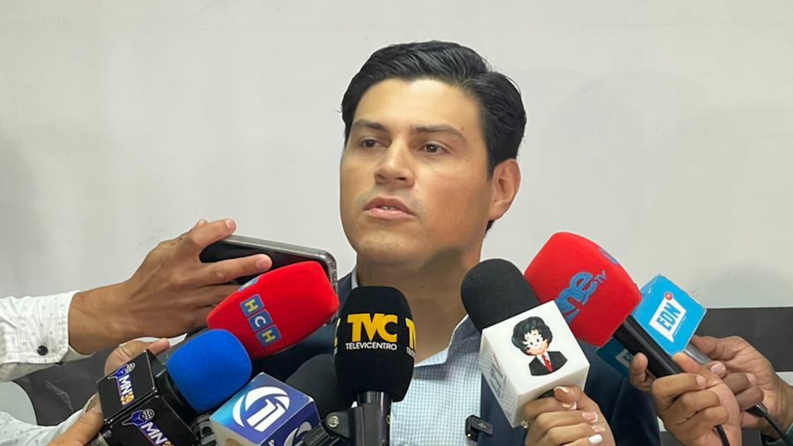 “Lamento que haya funcionarios públicos que, antes de pronunciarse, no tengan la costumbre de informarse”: Marlon Ochoa